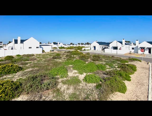 3 BEDROOM HOUSE FOR SALE IN ATLANTIC SANDS PRIVATE ESTATE